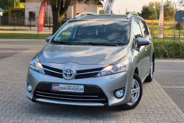 Toyota Verso 2.0 d4d 124ps 7-osób Navi Kamera po liftingu rej. PL