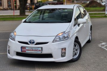 Toyota Prius III 1.8 136ps 200tys km serwis bdb stan Okazja!